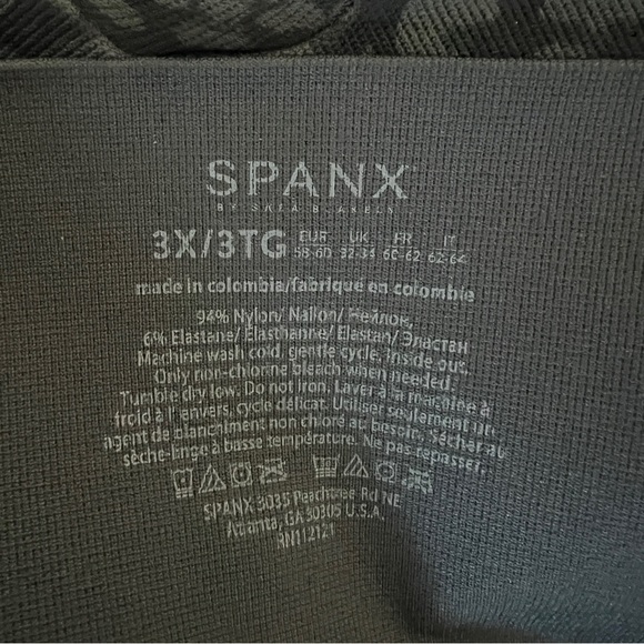 SPANX Look At Me Now Leggings Black Gray Geo Patterned Cropped NWT 3X - Picture 4 of 6